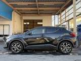 2020 Toyota C-HR Hybrid G Sedan for sale, Japanese used car export - photo 6 of 22 | GULJI TRADERS