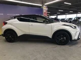 2021 Toyota C-HR Hybrid 1.8 G Sedan for sale, Japanese used car export - photo 11 of 74 | GULJI TRADERS