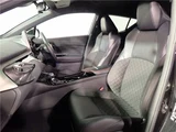 2021 Toyota C-HR G Sedan for sale, Japanese used car export - photo 39 of 65 | GULJI TRADERS