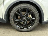 2021 Toyota C-HR Hybrid 1.8 G Sedan for sale, Japanese used car export - photo 42 of 53 | GULJI TRADERS