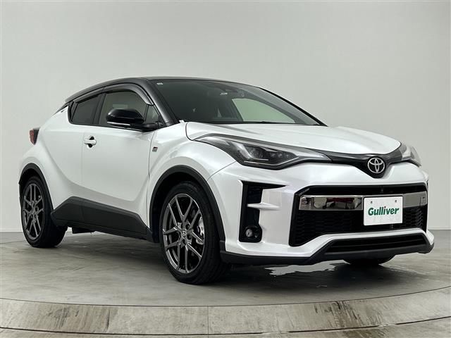 2021 Toyota C-HR S-T GR Sport Sedan for sale, Japanese used car export - photo 1 of 24 | GULJI TRADERS