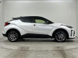 2021 Toyota C-HR S-T GR Sport Sedan for sale, Japanese used car export - photo 21 of 24 | GULJI TRADERS