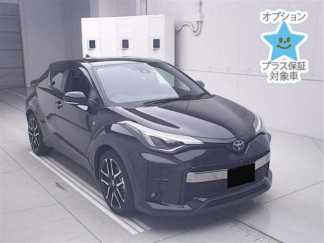 2021 Toyota C-HR S-T GR SPORT TSS - photo 1 2021 Toyota C-HR S-T GR SPORT TSS Sedan for sale, Japanese used car export - photo 1 of 12 | GULJI TRADERS