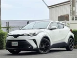 2021 Toyota C-HR Hybrid 1.8 G Sedan for sale, Japanese used car export - photo 3 of 22 | GULJI TRADERS