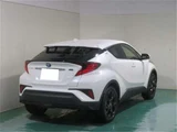 2021 Toyota C-HR G Sedan for sale, Japanese used car export - photo 2 of 15 | GULJI TRADERS