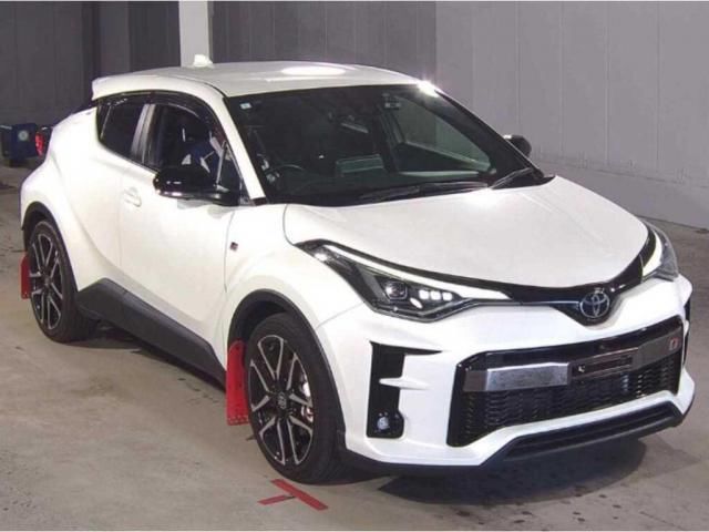 2021 Toyota C-HR S-T GR Sport Sedan for sale, Japanese used car export - photo 1 of 5 | GULJI TRADERS