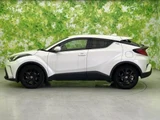 2021 Toyota C-HR Hybrid Sedan for sale, Japanese used car export - photo 2 of 9 | GULJI TRADERS