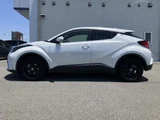2021 Toyota C-HR Hybrid Sedan for sale, Japanese used car export - photo 2 of 9 | GULJI TRADERS