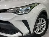 2022 Toyota C-HR S Pearl SUV for sale, Japanese used car export - photo 6 of 30 | GULJI TRADERS