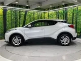 2022 Toyota C-HR S Pearl SUV for sale, Japanese used car export - photo 21 of 30 | GULJI TRADERS