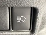 2022 Toyota C-HR S Pearl SUV for sale, Japanese used car export - photo 24 of 30 | GULJI TRADERS