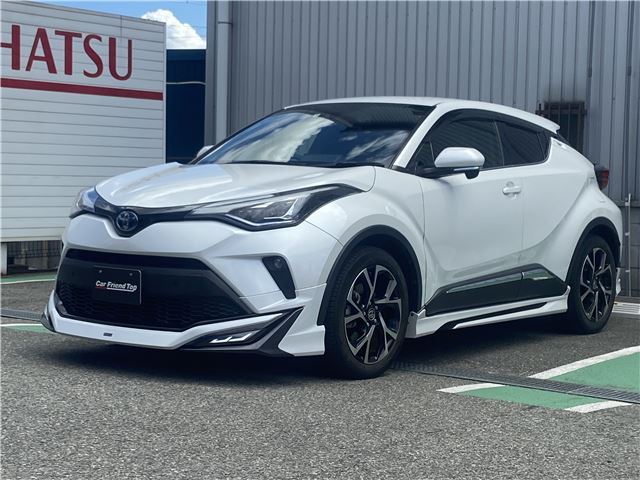 2022 Toyota C-HR Sedan for sale, Japanese used car export - photo 1 of 22 | GULJI TRADERS