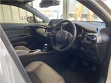 2022 Toyota C-HR Sedan for sale, Japanese used car export - photo 9 of 22 | GULJI TRADERS