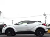 2022 Toyota C-HR G-Mode Nero Safety +2 ■ All-around monitor Pearl SUV for sale, Japanese used car export - photo 6 of 43 | GULJI TRADERS