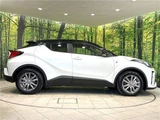 2022 Toyota C-HR S GR Sport Sedan for sale, Japanese used car export - photo 24 of 30 | GULJI TRADERS