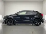 2022 Toyota C-HR G-Mode Nero Safety Plus III Black SUV for sale, Japanese used car export - photo 20 of 23 | GULJI TRADERS