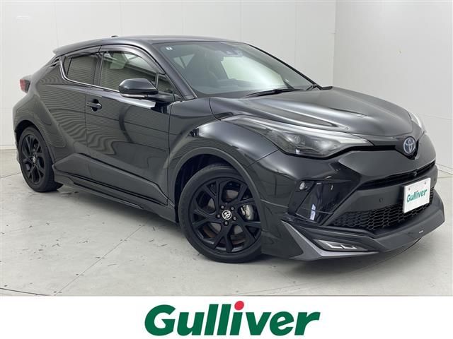 2022 Toyota C-HR G - photo 1 2022 Toyota C-HR G Sedan for sale, Japanese used car export - photo 1 of 24 | GULJI TRADERS