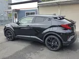 2022 Toyota C-HR G-Mode Nero Safety Black SUV for sale, Japanese used car export - photo 3 of 8 | GULJI TRADERS