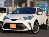 2022 Toyota C-HR 1.2 ST Pearl SUV for sale, Japanese used car export - photo 2 of 30 | GULJI TRADERS
