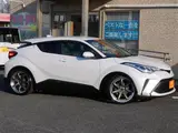 2022 Toyota C-HR 1.2 ST Pearl SUV for sale, Japanese used car export - photo 4 of 30 | GULJI TRADERS