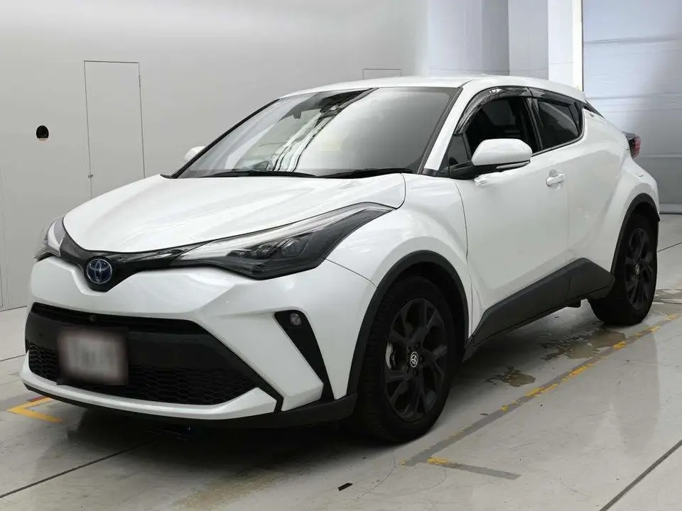 2022 Toyota C-HR G-Mode Nero Safety Plus 3 - photo 1 2022 Toyota C-HR G-Mode Nero Safety Plus 3 Pearl SUV for sale, Japanese used car export - photo 1 of 12 | GULJI TRADERS