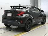2022 Toyota C-HR 4WD Sedan for sale, Japanese used car export - photo 2 of 12 | GULJI TRADERS