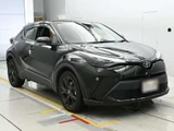 2022 Toyota C-HR 4WD Sedan for sale, Japanese used car export - photo 5 of 12 | GULJI TRADERS