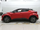 2022 Toyota C-HR S-T GR Sport 4WD Sedan for sale, Japanese used car export - photo 4 of 12 | GULJI TRADERS