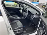 2022 Toyota C-HR Hybrid G-Mode Nero Safety White SUV for sale, Japanese used car export - photo 5 of 9 | GULJI TRADERS