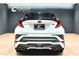 2023 Toyota C-HR G-Mode Nero Safety +3 White SUV for sale, Japanese used car export - photo 4 of 53 | GULJI TRADERS