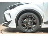 2023 Toyota C-HR G-Mode Nero Safety Plus 3 Pearl SUV for sale, Japanese used car export - photo 39 of 58 | GULJI TRADERS