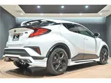 2023 Toyota C-HR G-Mode Nero Safety Plus 3 Pearl SUV for sale, Japanese used car export - photo 44 of 58 | GULJI TRADERS