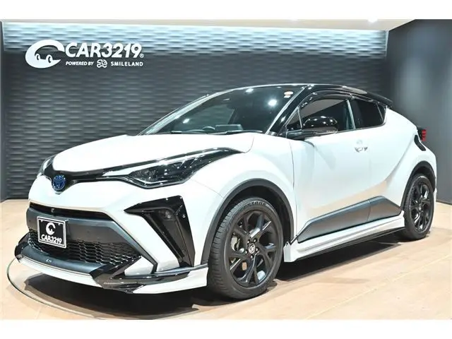 2023 Toyota C-HR G-Mode Nero Safety Plus 3 Pearl SUV for sale, Japanese used car export | GULJI TRADERS