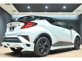 2023 Toyota C-HR G-Mode Nero Safety Plus 3 Pearl SUV for sale, Japanese used car export - photo 41 of 55 | GULJI TRADERS