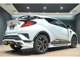2023 Toyota C-HR G-Mode Nero Safety Plus III Pearl SUV for sale, Japanese used car export - photo 42 of 56 | GULJI TRADERS