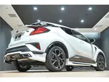 2023 Toyota C-HR G-Mode Nero Safety Plus III Pearl SUV for sale, Japanese used car export - photo 43 of 56 | GULJI TRADERS