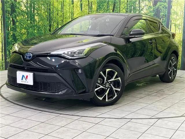 2023 Toyota C-HR G - photo 1 2023 Toyota C-HR G Black SUV for sale, Japanese used car export - photo 1 of 30 | GULJI TRADERS