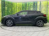 2023 Toyota C-HR G Black SUV for sale, Japanese used car export - photo 12 of 30 | GULJI TRADERS