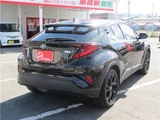 2023 Toyota C-HR G Sedan for sale, Japanese used car export - photo 8 of 46 | GULJI TRADERS