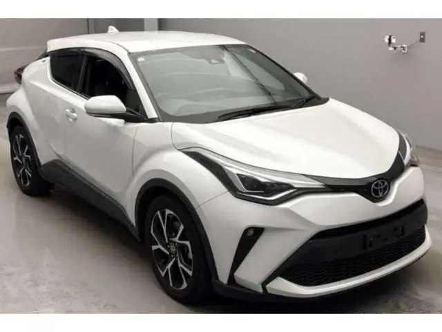 2023 Toyota C-HR G-T - photo 1 2023 Toyota C-HR G-T Pearl SUV for sale, Japanese used car export - photo 1 of 5 | GULJI TRADERS