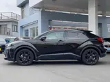 2023 Toyota C-HR Hybrid G-Mode Nero Safety Other SUV for sale, Japanese used car export - photo 2 of 9 | GULJI TRADERS