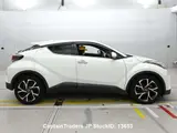 2018 Toyota C-hr Hybrid Pearl SUV for sale, Japanese used car export - photo 4 of 13 | GULJI TRADERS
