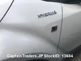 2020 Toyota C-hr Hybrid PEARL 2 SUV for sale, Japanese used car export - photo 17 of 26 | GULJI TRADERS