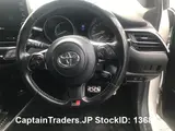 2020 Toyota C-hr Hybrid PEARL 2 SUV for sale, Japanese used car export - photo 22 of 26 | GULJI TRADERS