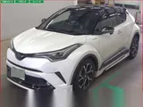 2019 Toyota C-hr Hybrid Push Start Pearl white SUV for sale, Japanese used car export - photo 4 of 15 | GULJI TRADERS