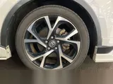 2018 Toyota C-hr Hybrid Push Start G Led Edition Pearl SUV for sale, Japanese used car export - photo 10 of 11 | GULJI TRADERS