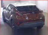2019 Toyota C-hr Hybrid Push Start G Pakage Brown SUV for sale, Japanese used car export - photo 3 of 13 | GULJI TRADERS