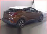 2019 Toyota C-hr Hybrid Push Start G Pakage Brown SUV for sale, Japanese used car export - photo 5 of 13 | GULJI TRADERS