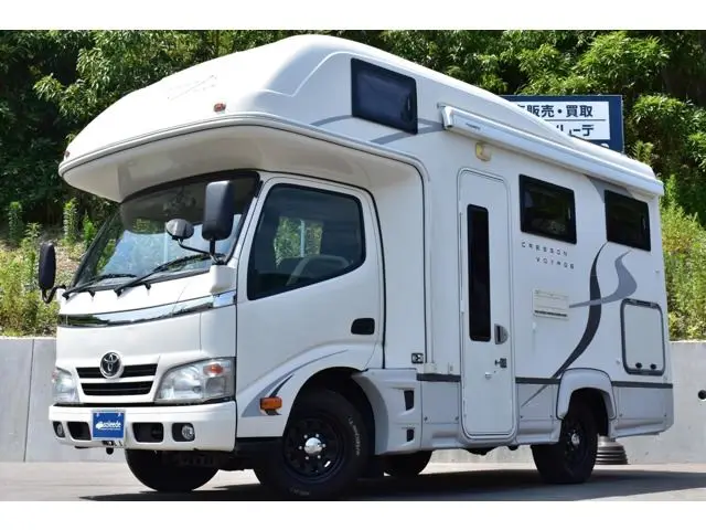 2015 Toyota Camroad Nuts RV Watercress Voyage - photo 1 2015 Toyota Camroad Nuts RV Watercress Voyage White Truck for sale, Japanese used car export - photo 1 of 76 | GULJI TRADERS