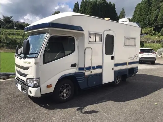 2019 Toyota Camroad campervan White Truck for sale, Japanese used car export | GULJI TRADERS